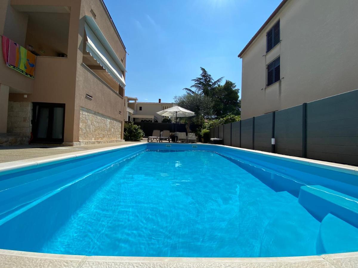 Appartamento Borik Hills Zara Esterno foto