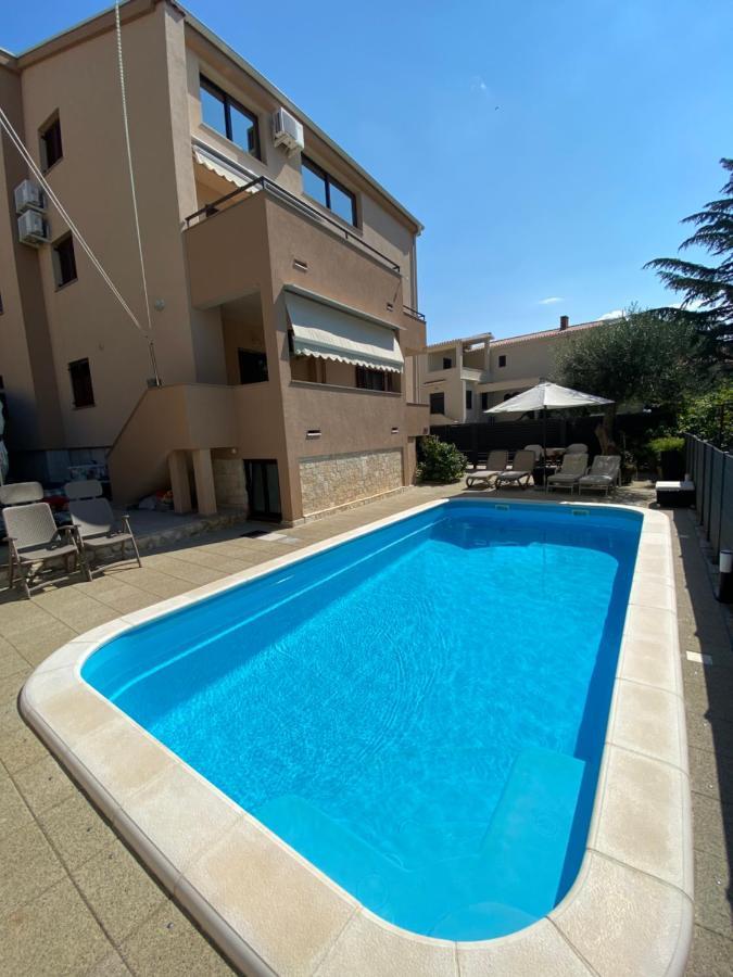 Appartamento Borik Hills Zara Esterno foto