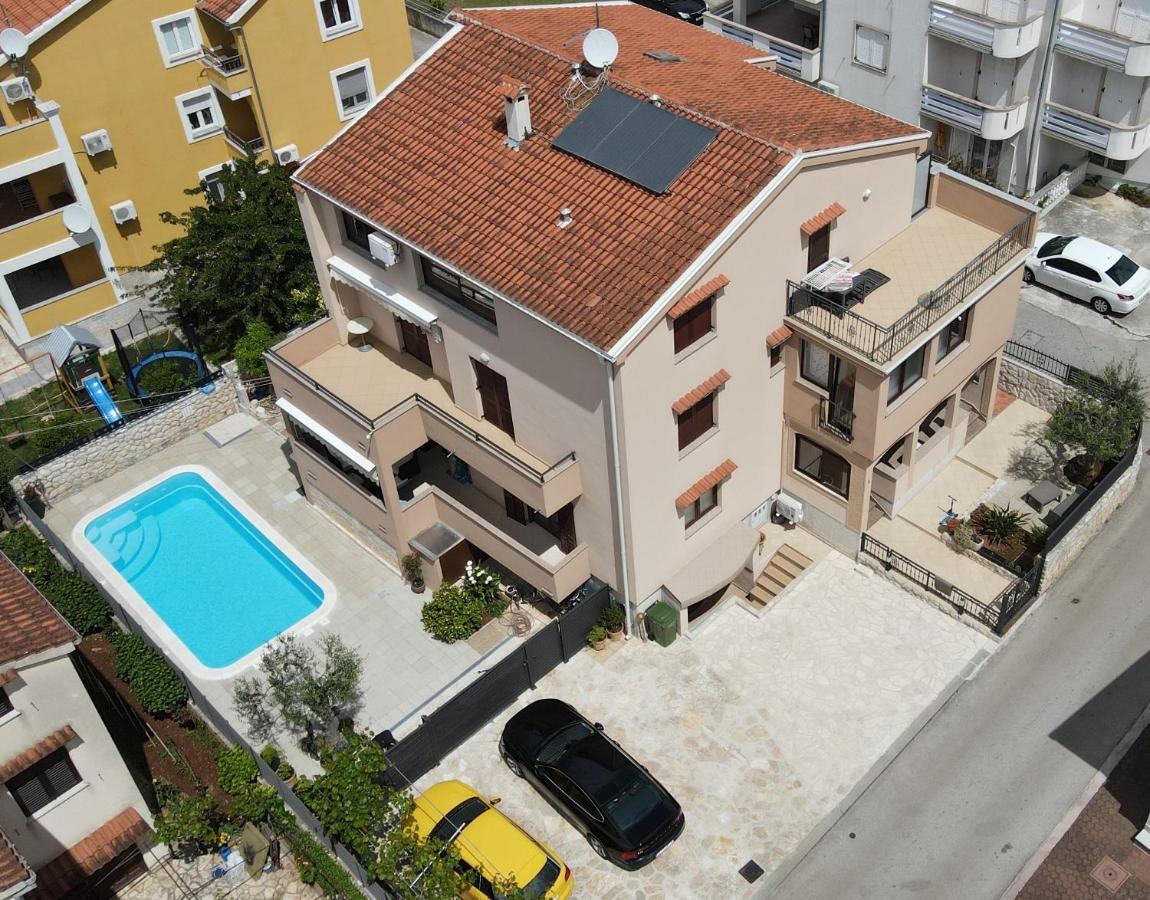 Appartamento Borik Hills Zara Esterno foto