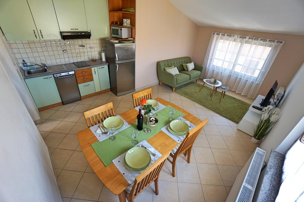 Appartamento Borik Hills Zara Esterno foto