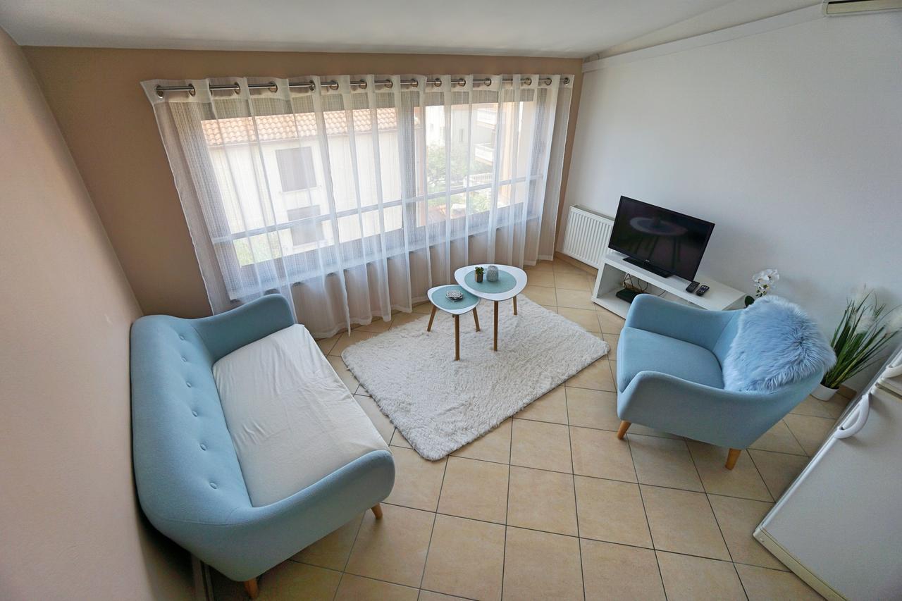 Appartamento Borik Hills Zara Esterno foto